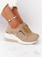 Atmungsaktive Schnür-Sneaker